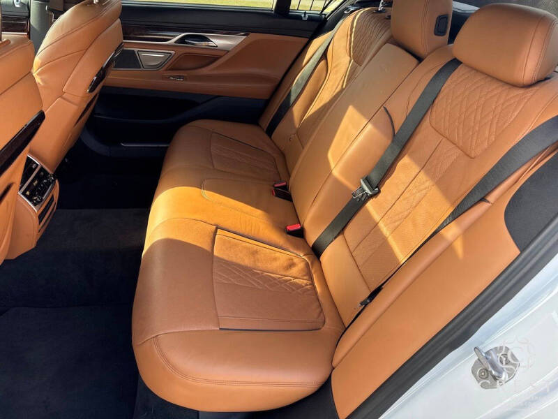 2019 BMW 7 Series 750i