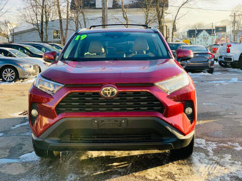 2019 Toyota RAV4 XLE Premium