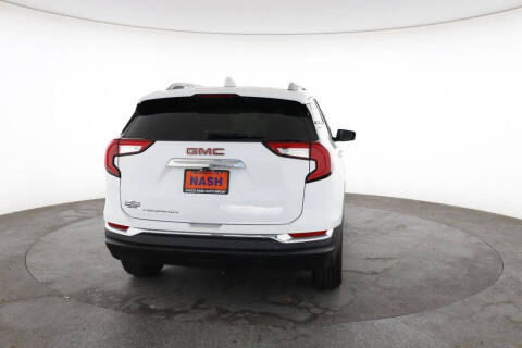 2022 GMC Terrain SLT
