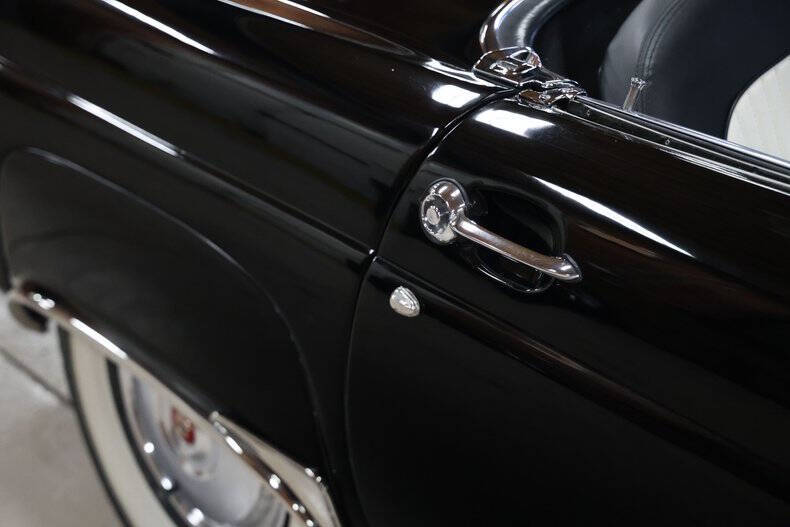 1956 Ford Thunderbird