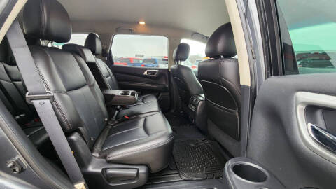 2014 Nissan Pathfinder SL