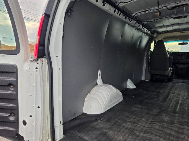 2019 Chevrolet Express 2500