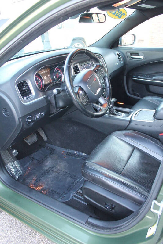 2020 Dodge Charger SXT