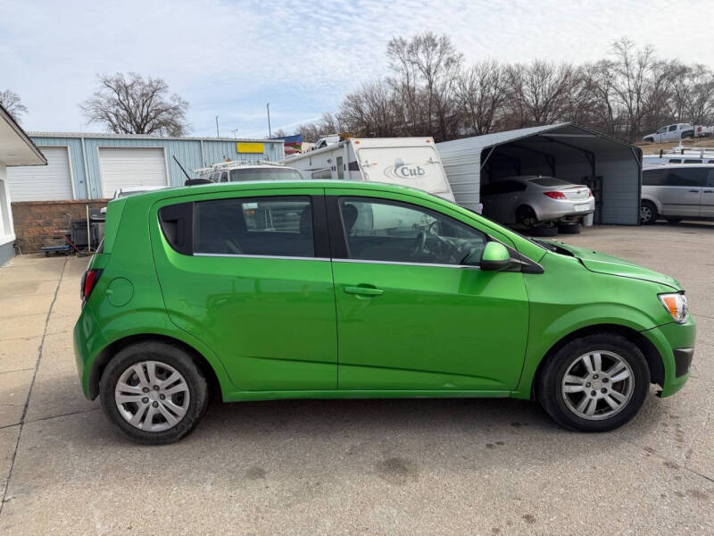 2016 Chevrolet Sonic LT Auto