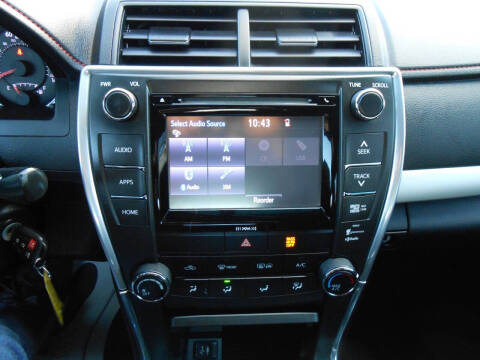 2016 Toyota Camry SE