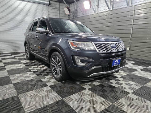 2017 Ford Explorer Platinum