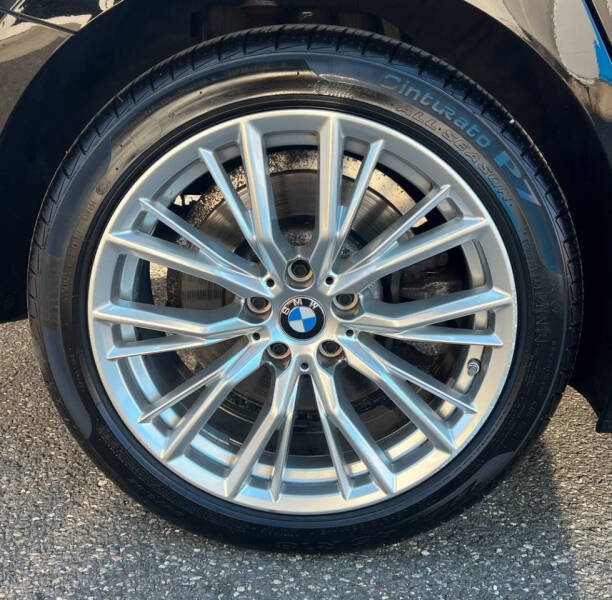 2023 BMW 3 Series 330i xDrive