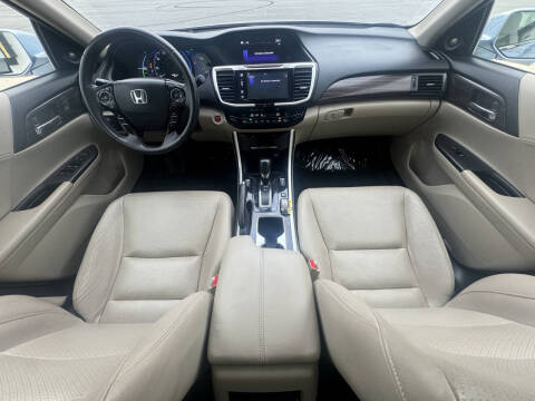 2017 Honda Accord Hybrid EX-L