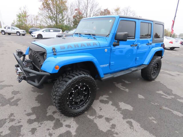 2011 Jeep Wrangler Unlimited for sale at Modern Automotive Group LLC in Lafayette, TN