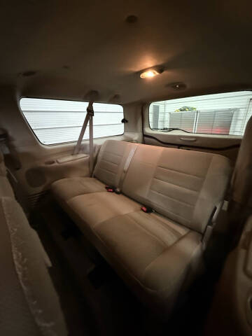 2005 Ford Excursion XLT