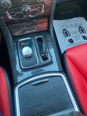 2019 Chrysler 300 Touring L