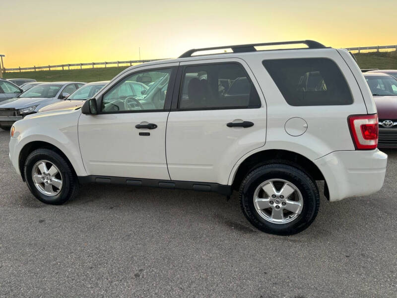 2012 Ford Escape XLT photo 6