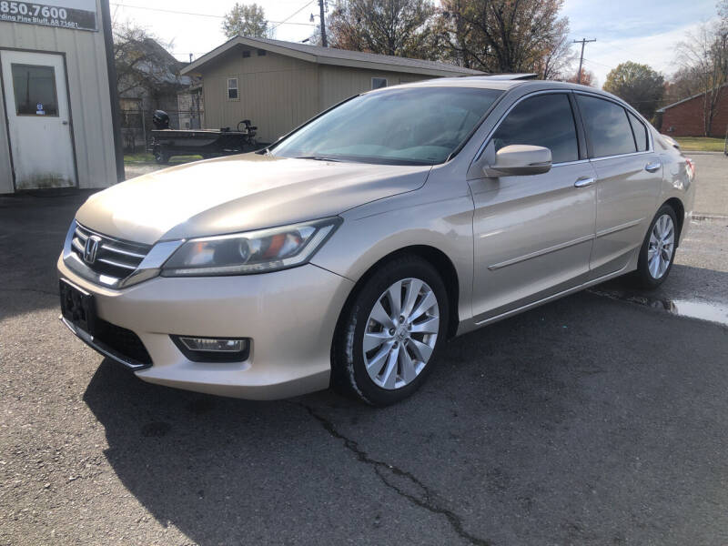 2013 Honda Accord for sale at Elders Auto Sales in Pine Bluff AR