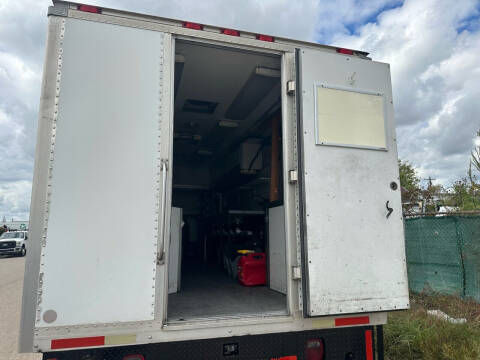 2005 Ford F-650 Super Duty