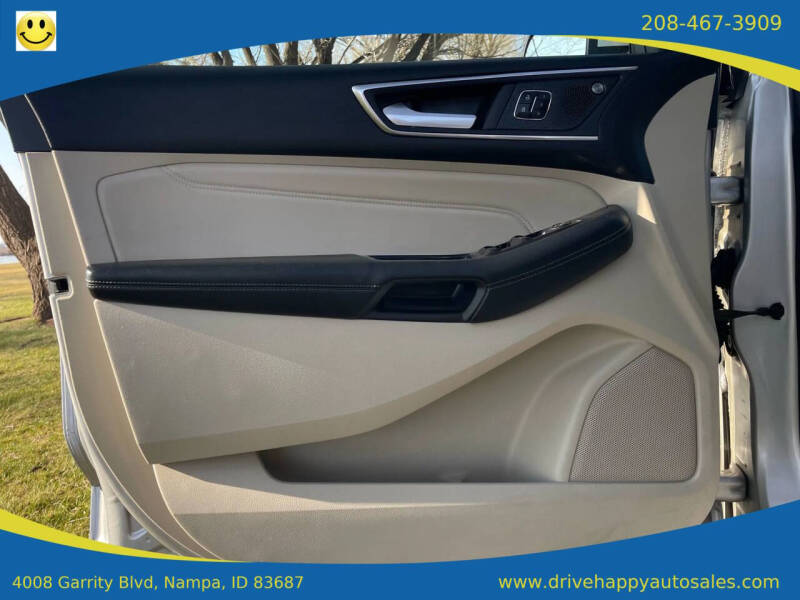 2019 Ford Edge Titanium