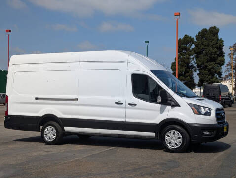 2022 Ford E-Transit 350