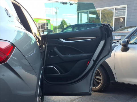 2017 Maserati Levante