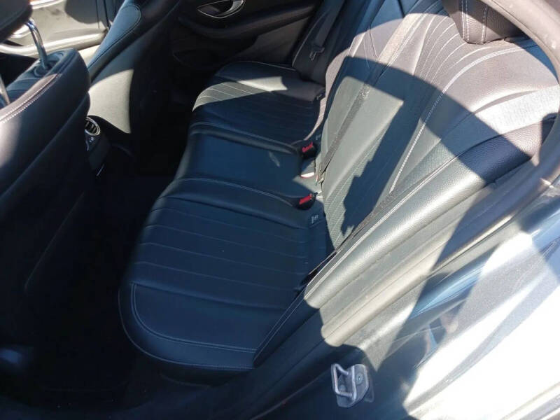 2017 Mercedes-Benz E-Class E 300 4MATIC