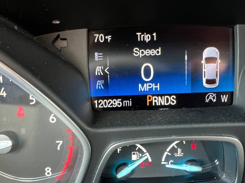 2017 Ford Escape SE