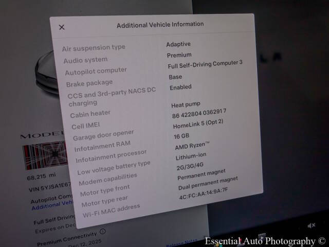 2022 Tesla Model S Plaid