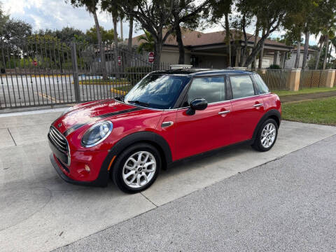 2019 MINI Hardtop 4 Door Cooper