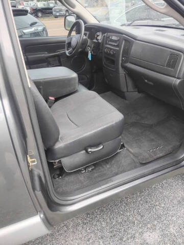 2004 Dodge Ram 1500 SLT