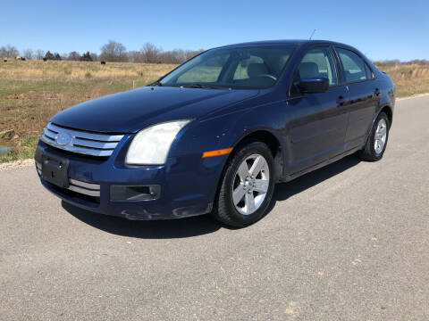 2007 Ford Fusion for sale at Hitt & Mis Auto in Cape Girardeau MO