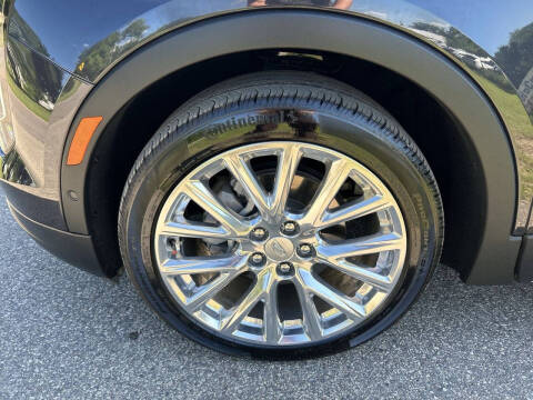 2022 Cadillac XT4 Premium Luxury