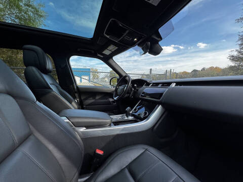 2020 Land Rover Range Rover Sport SE
