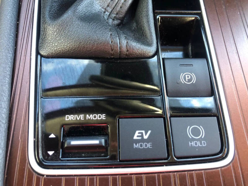 2024 Toyota Sienna XLE 7-Passenger