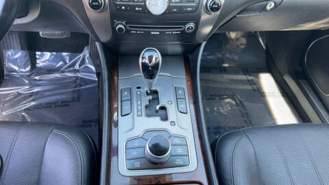 2012 Hyundai Equus Signature