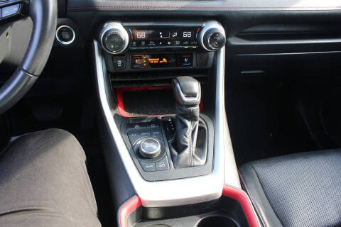 2020 Toyota RAV4 Adventure