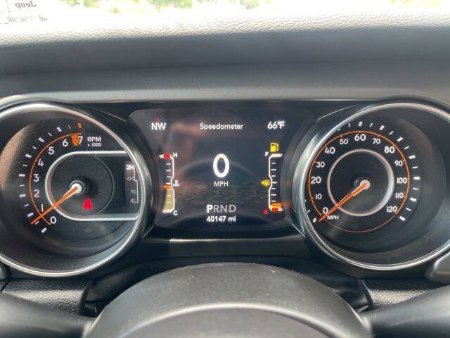 2022 Jeep Gladiator Willys
