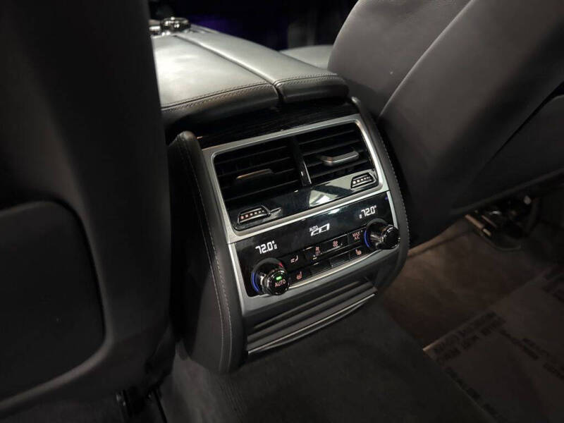 2017 BMW 7 Series 750i xDrive