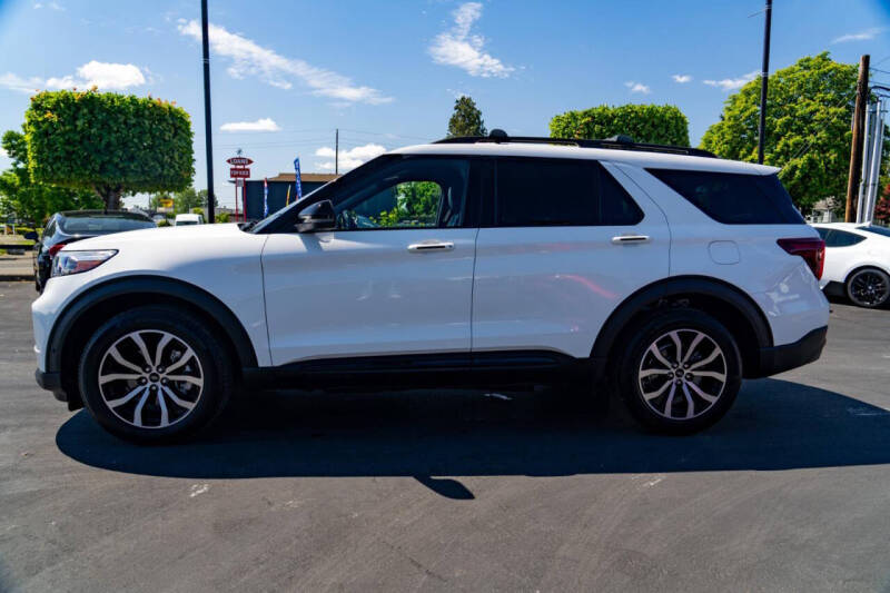 2021 Ford Explorer ST