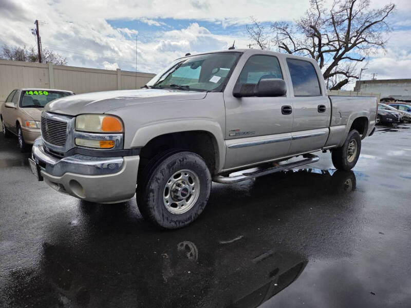 2005 GMC Sierra 2500HD