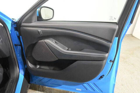 2022 Ford Mustang Mach-E Select