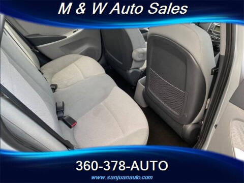 2012 Hyundai Accent GLS