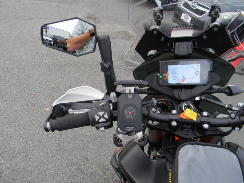 2022 KTM 890 Adventure R