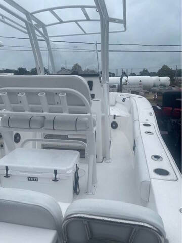2024 Seafox 228 Commander