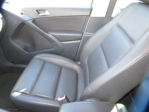 2014 Volkswagen Tiguan SE 4Motion