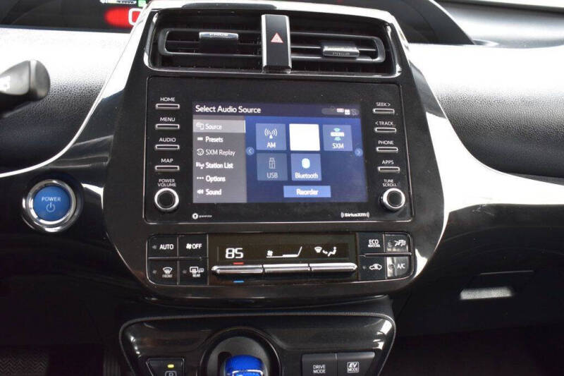 2022 Toyota Prius LE