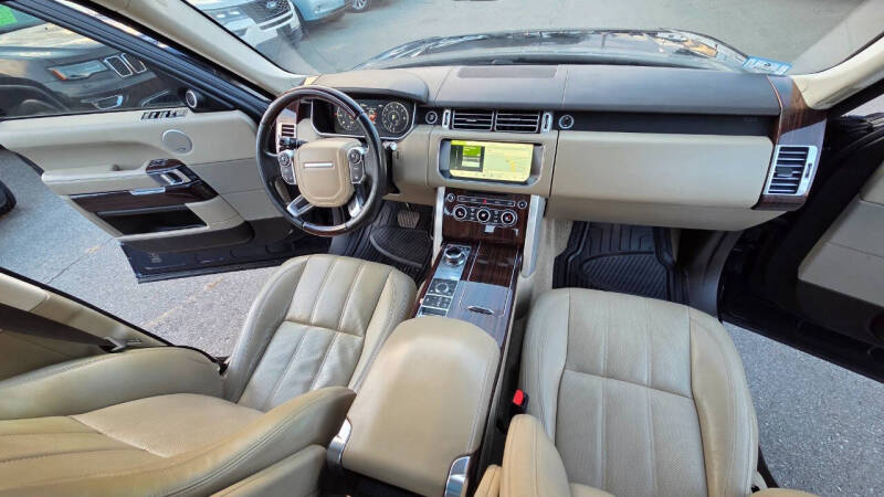 2017 Land Rover Range Rover HSE