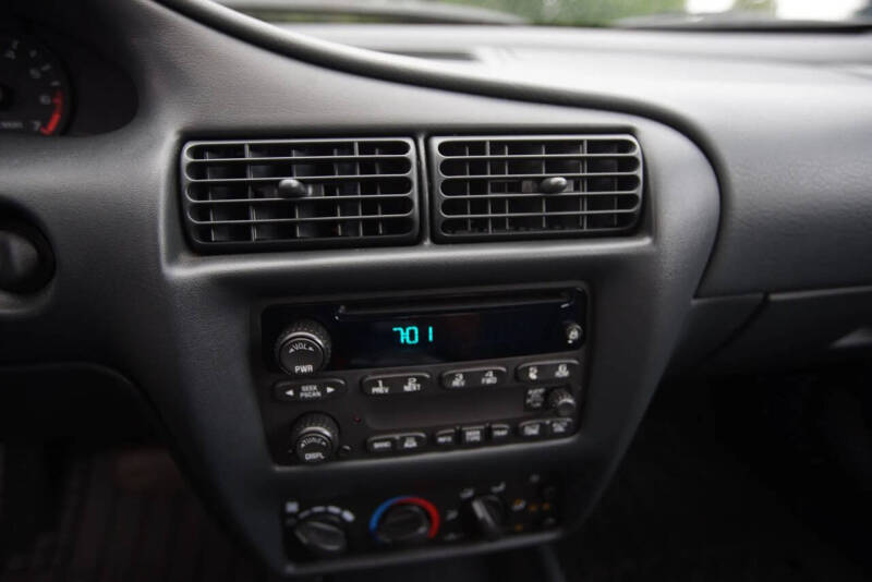 2003 Chevrolet Cavalier LS Sport