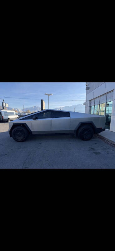 2024 Tesla Cybertruck