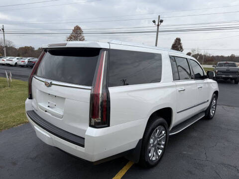2018 Cadillac Escalade ESV Standard