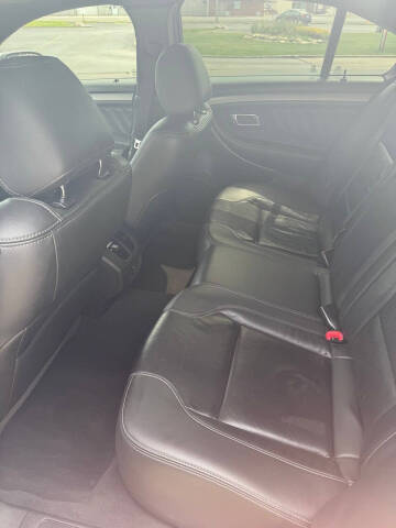 2019 Ford Taurus SEL