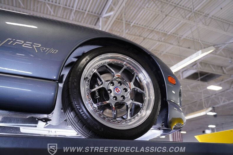 2000 Dodge Viper RT/10