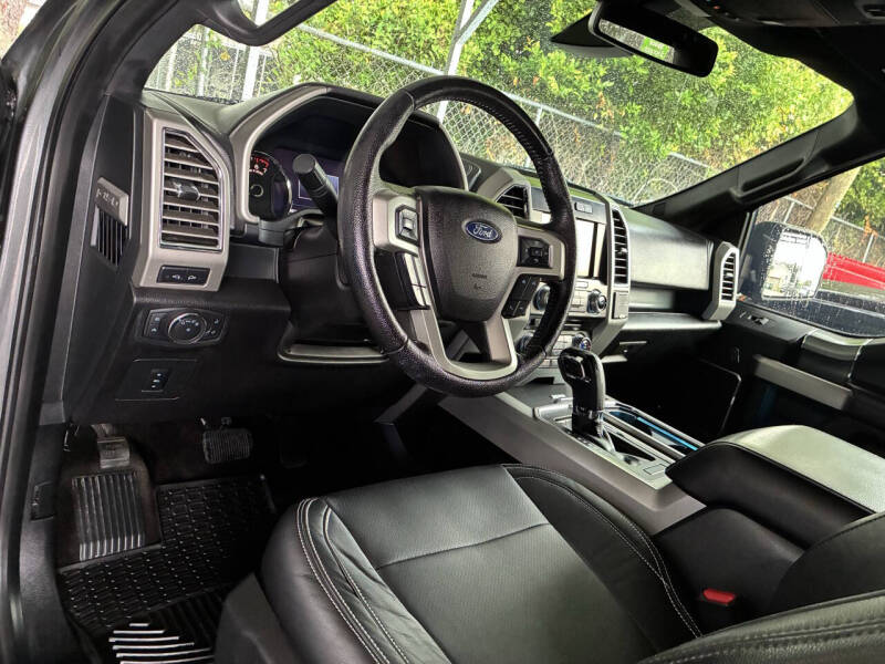 2015 Ford F-150 Lariat