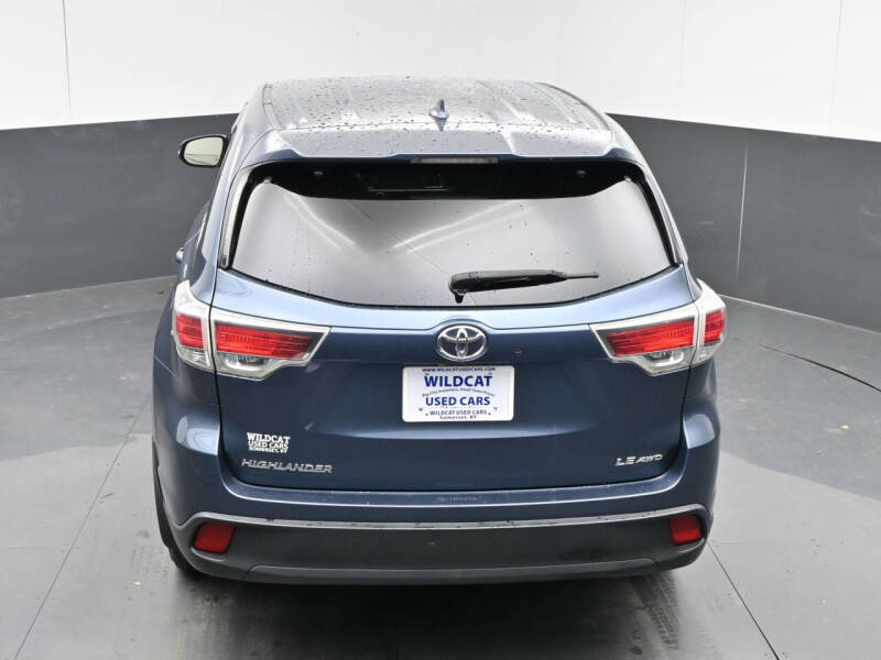 2016 Toyota Highlander LE Plus